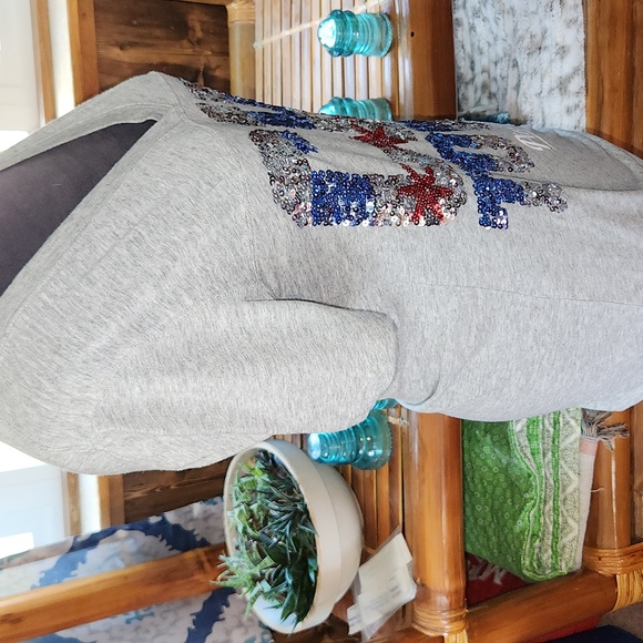 Pink by Victoria Secret top - Picture 2 of 5